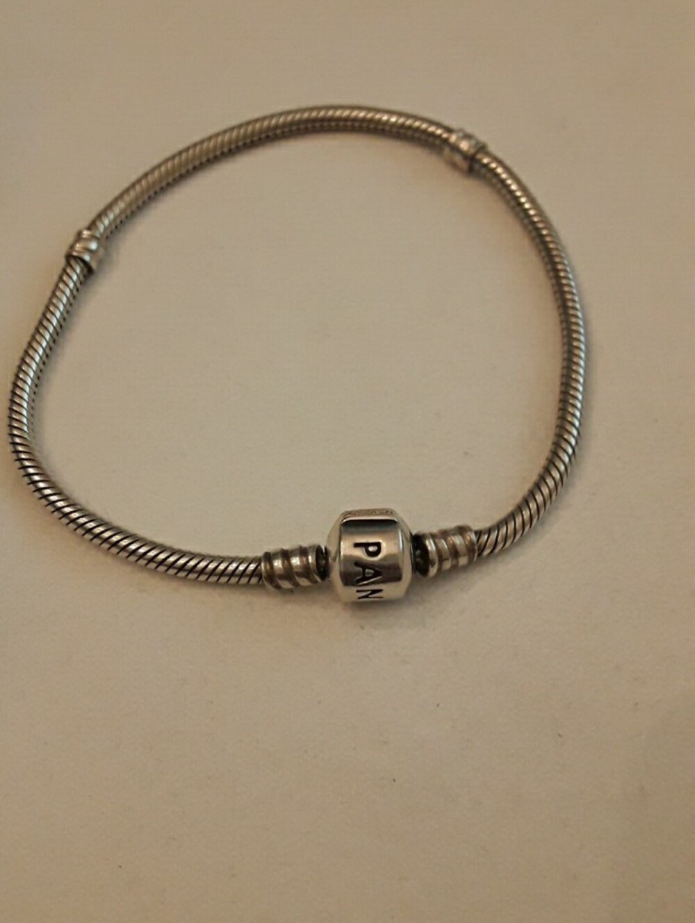 Pandora charm snake bracelet  925 ALE